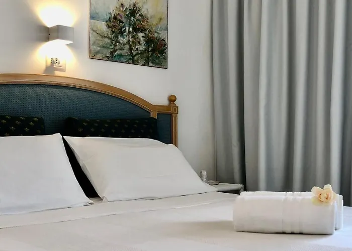 Pinocchio Hotell 3*